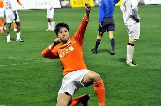 李金羽：输球后我们没有气馁赢球了，我也没有骄傲到上天