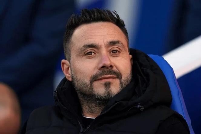 罗马诺透露热刺在全力追求德泽尔比，哪怕只有一丝希望也绝不会放弃_英超直播