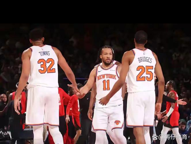 4日常规赛排名观察：尼克斯获50胜火箭距西部前四仅差1胜场