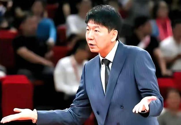 9986！山东男篮力克广东赢下关键卡位战，邱彪变阵奇效尽显！